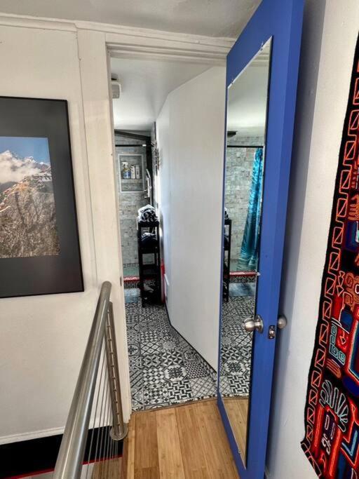 Appartamento Unique Artsy 2 Bdrm 1.5 Mi From Downtown
